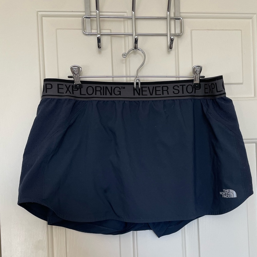 The North Face navy blue gold skirt XL